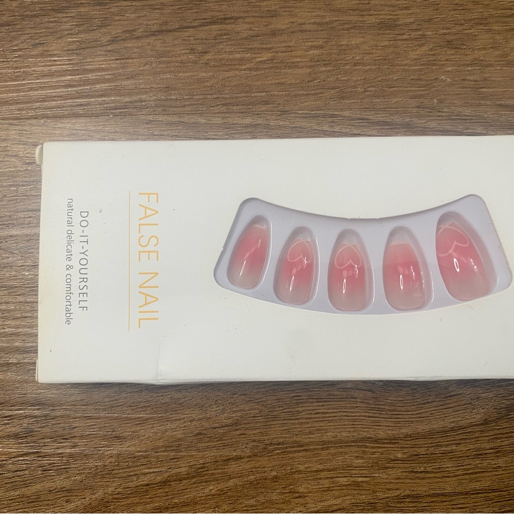 Pink Heart False Nails